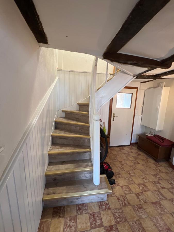 300 Jahre Altes Renoviertes Fachwerkhaus Villa Peterslahr Bagian luar foto